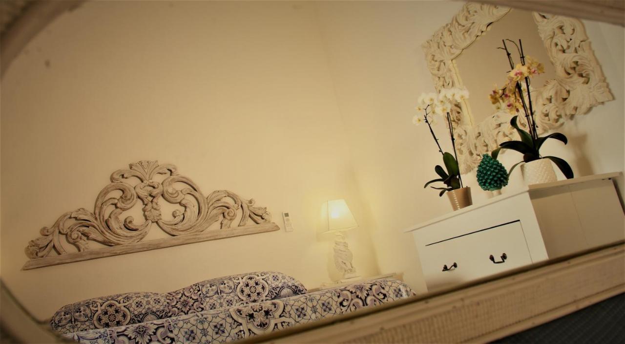 La Piazza Luxury Hotel & Spa Panarea Buitenkant foto