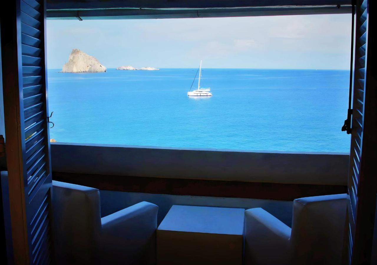 La Piazza Luxury Hotel & Spa Panarea Buitenkant foto
